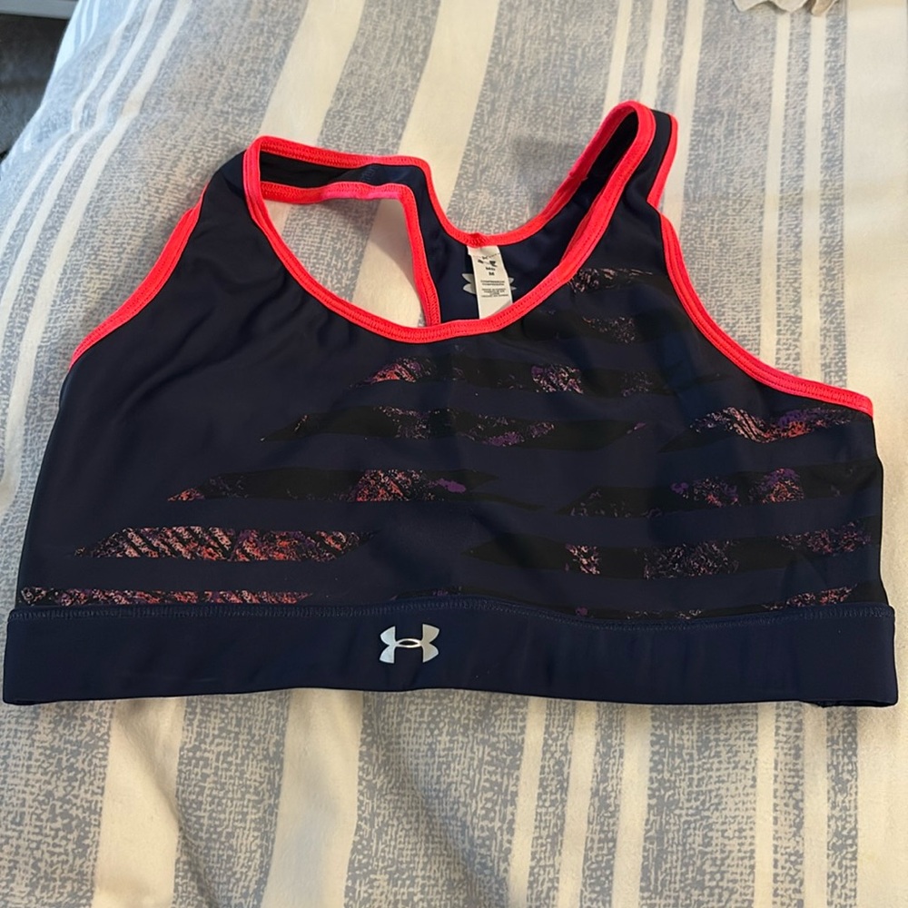 New with tags Under Armour Sports Bra